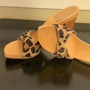 Stuart Weitzman Beige Leopard Print Pony Hair Tabby Wooden Platform Mules